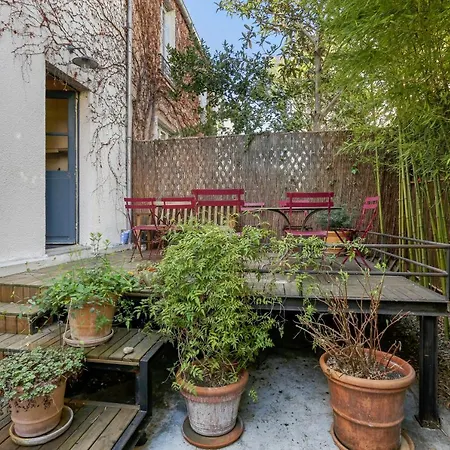 펜션 Comfortable House With Terrace For 5 People By Wee