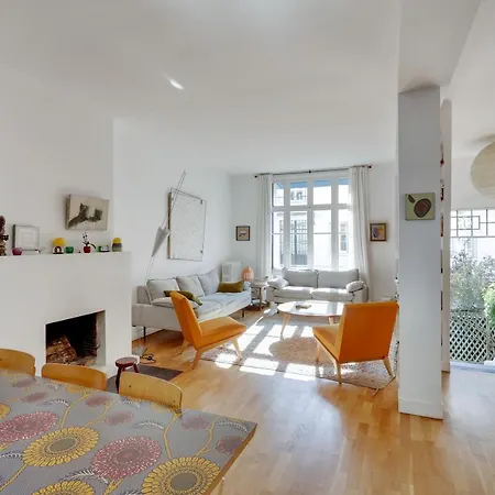 別荘 Comfortable House With Terrace For 5 People By Wee パリ