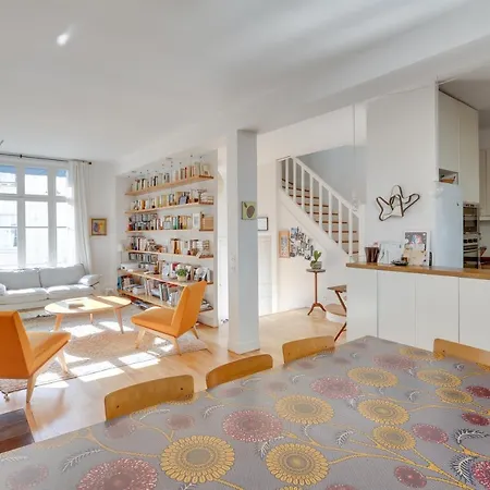 Comfortable House With Terrace For 5 People By Wee 펜션 *