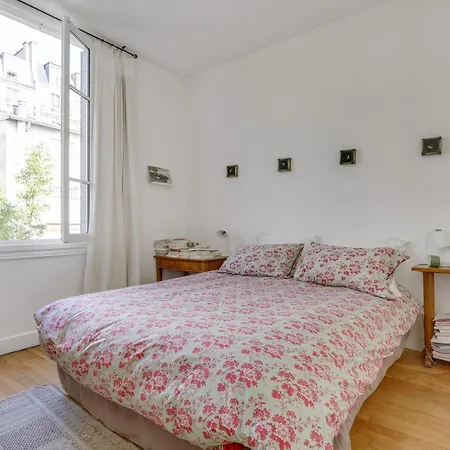 Comfortable House With Terrace For 5 People By Wee パリ